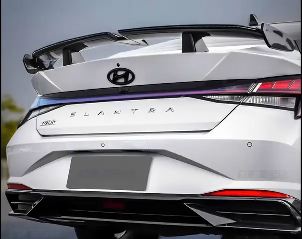 Lưu Ý Lắp Đuôi Gió Ô Tô Để Không Bị Phạt