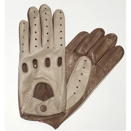 Lời Khuyên Khi Lựa Chọn Găng Tay Lái Xe Ô Tô