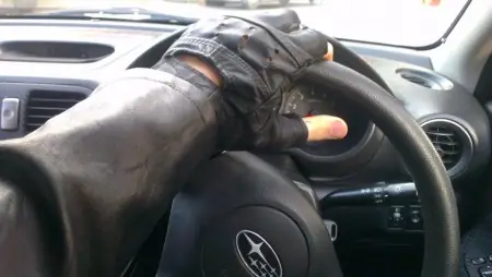 Các Loại Găng Tay Lái Xe Ô Tô Phổ Biến