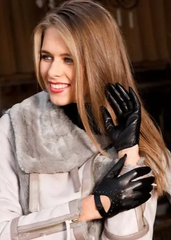 Mục Đích Và Lợi Ích Khi Sử Dụng Găng Tay Lái Xe Ô Tô