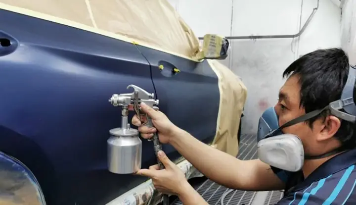 Bước 7: Phun Màu