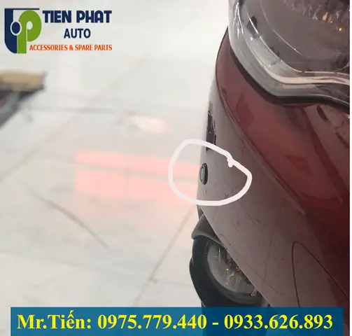 Cam-bien-truoc-cho-o-to