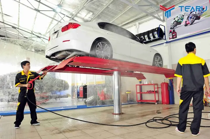 Giá Cầu Nâng Xe Ô Tô: Bảng Báo Giá Mới Nhất & Hướng Dẫn Chọn Loại Phù Hợp