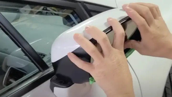 Thay Thế Gương Chiếu Hậu Mercedes