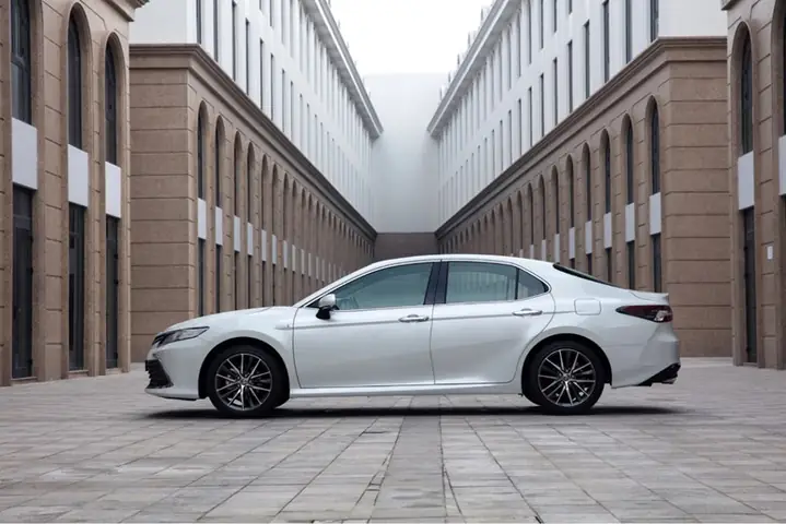 Kính Cửa Xe Ô Tô