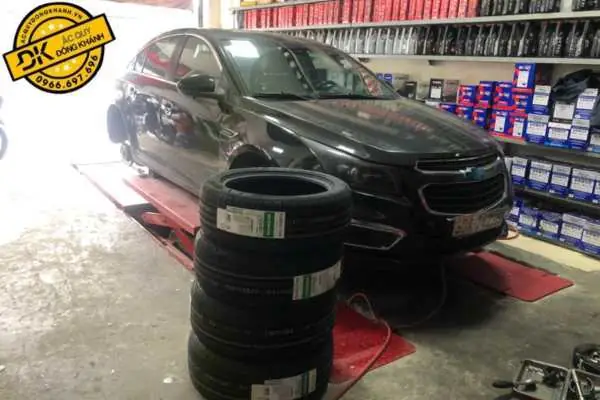 Lốp Kumho 215/50r17 Gai Kh27 Lắp Đặt Cho Xe Chevrolet Cruze Tại Đồng Khánh Ltz 1.8 At6 Car Service
