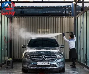 Bảng Giá Rửa Xe Ô Tô Chuyên Sâu