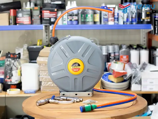 Một Số Thiết Bị Rửa Xe Ô Tô Đi Kèm Khác