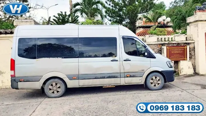 Mức Giá Thuê Xe Ô Tô 16 Chỗ Phụ Thuộc Vào Tiêu Chí Nào?