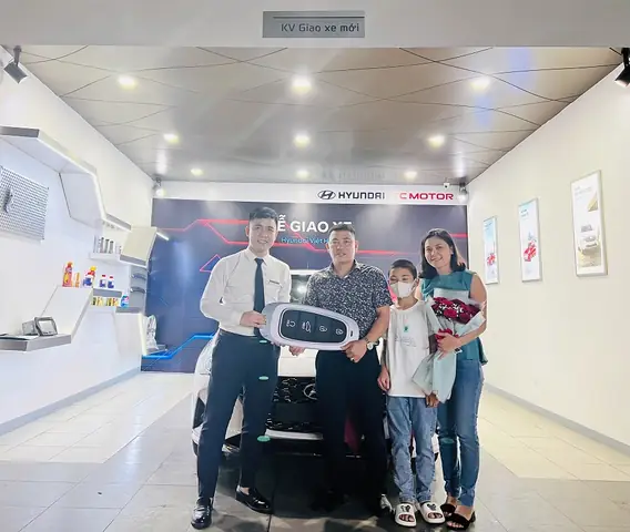 Giá Xe Ô Tô Accent Blue