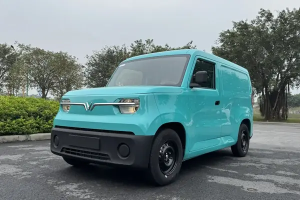 Giá Xe Ô Tô Dân Trí: Cập Nhật Bảng Giá Mới Nhất Và Những Yếu Tố Ảnh Hưởng