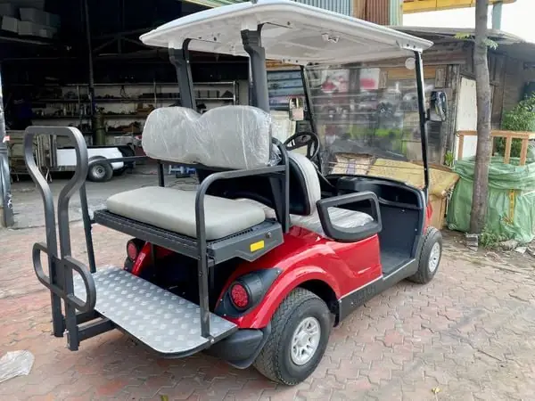 Giá Xe Ô Tô Điện Du Lịch Cũ – Lựa Chọn Thông Minh Và Tiết Kiệm