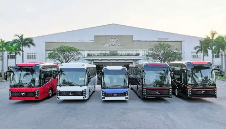 Giá Xe Ô Tô Du Lịch