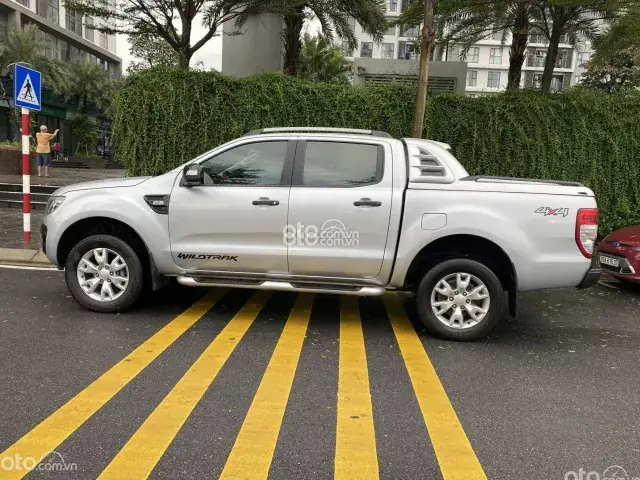 Æ¯u Äiá»m Ford Ranger 2014