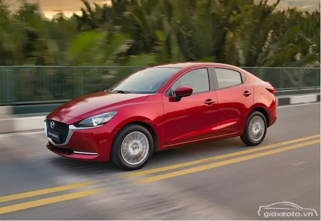 Giá Xe Ô Tô Mazda 2 Cũ Có Thực Sự Hợp Lý Cho Người Mới Mua Xe Lần Đầu?