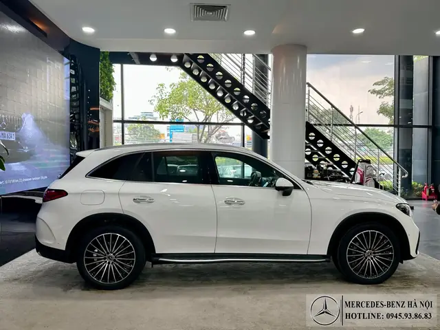 Mercedes-glc-300-4matic-2023-all-new-gia-xe-moi-mercedeshanoi-com-vn_3