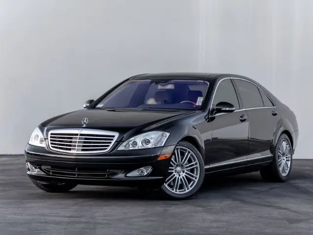 Thông Số Kỹ Thuật Của Bình Ắc Quy Cho Xe Mercedes S550 Amg