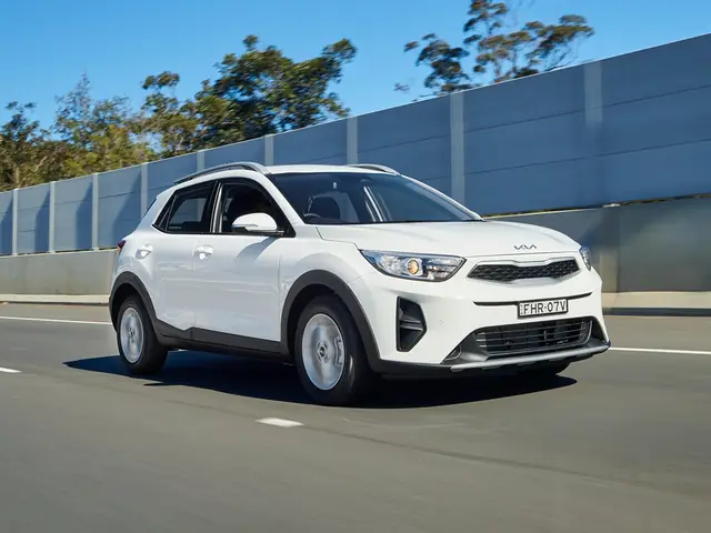 Kia Stonic S – Suv Cỡ Nhỏ Với Động Cơ Tăng Áp
