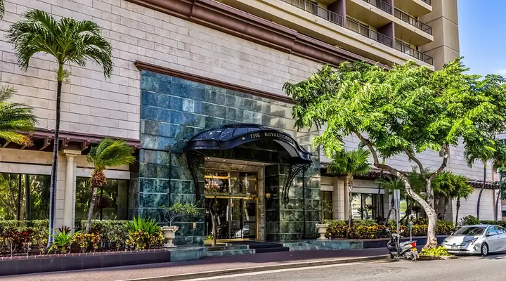 Dán Ppf Royal Cho Ô Tô: Bảo Vệ Toàn Diện, Tối Ưu Giá Trị Xe