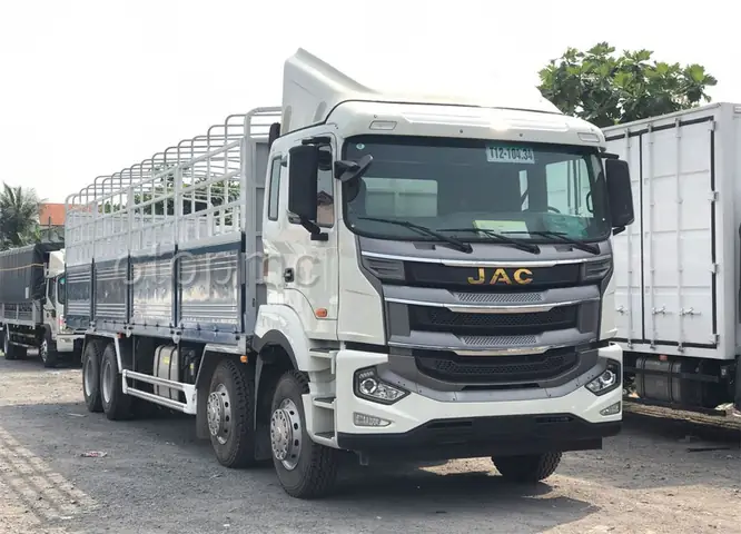 Xe Tải 4 Chân