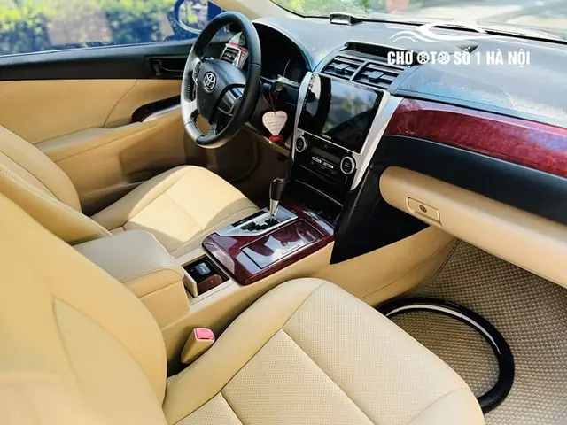 Chính Sách Ưu Đãi Đặc Biệt Khi Mua Bán Xe Ô Tô Cũ Toyota Camry 2014