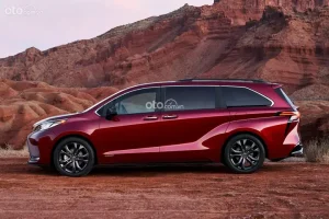 Thã¢n Xe Toyota Sienna 2021.
