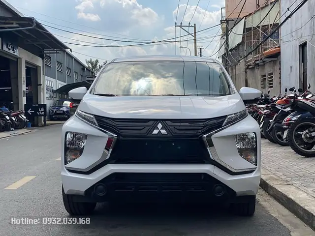Giá Lăn Bánh Mitsubishi Xpander Số Sàn