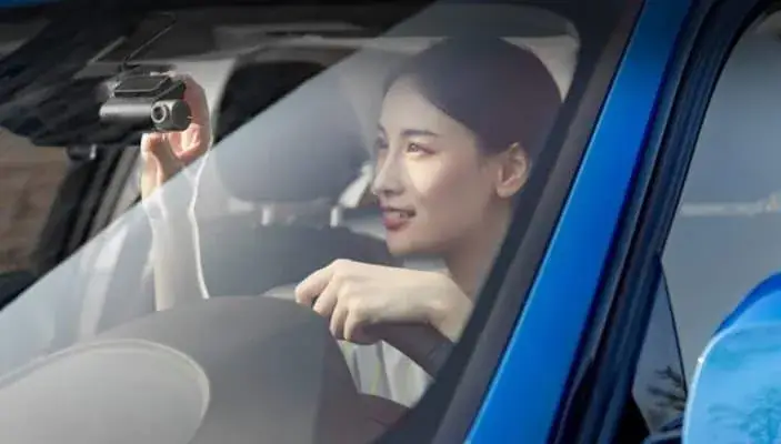 Trải Nghiệm Điều Khiển Bằng Giọng Nói Tiện Lợi