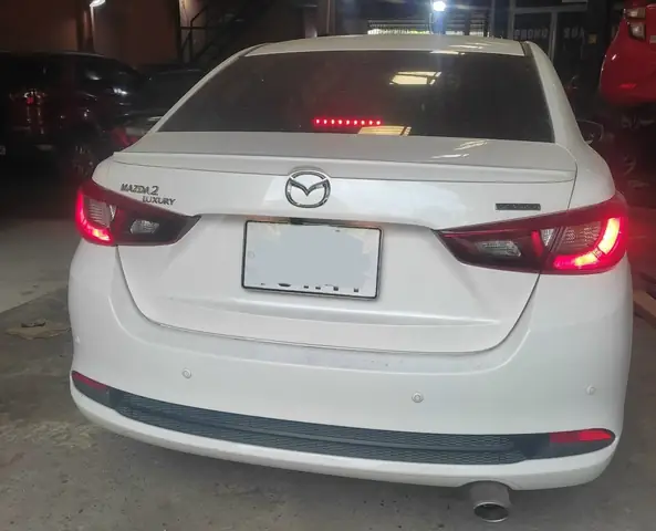 Bước 3: Sau Khi Hàn, Vá Lại Mặt Đèn, Vỏ Đèn Cần Tiến Hành Làm Đẹp