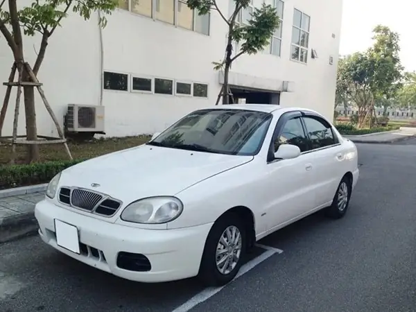 Giảm Xóc Ô Tô Daewoo Lacetti: Cẩm Nang Chi Tiết Từ A-z
