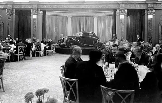 Năm 1935 – 1938: Đổi Tên Ss Vì Liên Quan Đến Lực Lượng Waffen-ss Của Phát Xít Đức