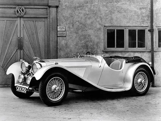 Năm 1935 – 1938: Đổi Tên Ss Vì Liên Quan Đến Lực Lượng Waffen-ss Của Phát Xít Đức