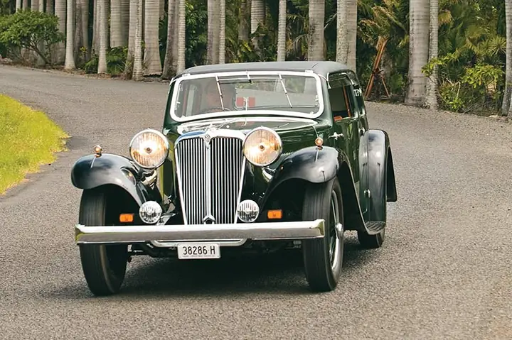 Hãng Xe Ô Tô Jaguar Của Nước Nào