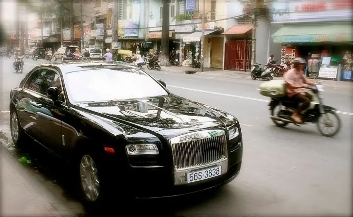 Khám Phá Đại Lý Xe Ô Tô Rolls-royce Chính Hãng Tại Việt Nam