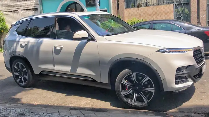 Lợi Ích Thẩm Mỹ Và Vai Trò Bảo Vệ Phụ Của Ốp Phanh Trang Trí