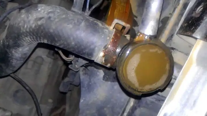 Nguyên Nhân Gây Hết Nước Làm Mát Xe Ô Tô