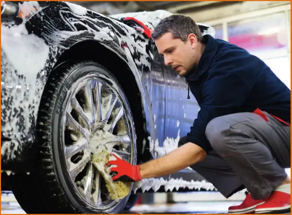 Các Hình Ảnh Khác Liên Quan Đến Rửa Xe Ô Tô