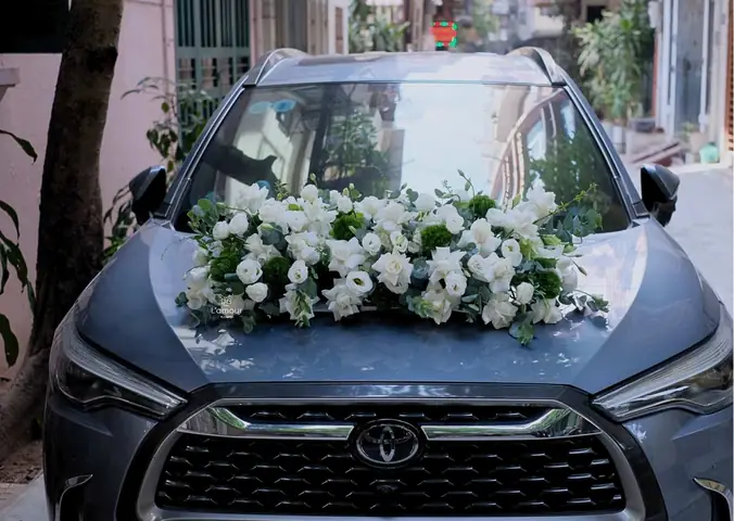 Những Mẫu Hoa Cưới Trang Trí Xe Ô Tô
