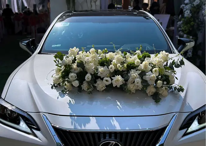 Những Mẫu Hoa Cưới Trang Trí Xe Ô Tô
