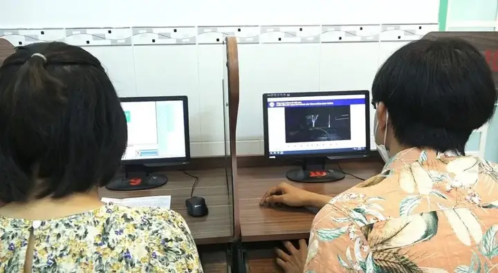 Thi Lái Xe Ô Tô Mô Phỏng, Nhiều Học Viên Trượt Sát Hạch - Ảnh 1.