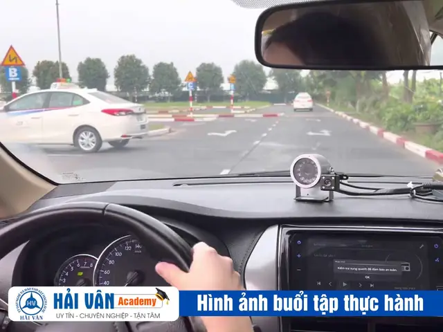 Sở Hữu Sân Sát Hạch Riêng Tại Trung Tâm – Học Và Thi Một Nơi, Tiết Kiệm Thời Gian Và Công Sức