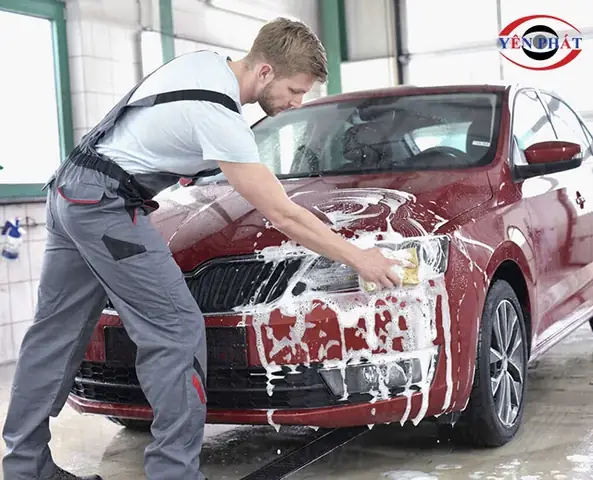 Học Thực Hành Rửa Xe Ô Tô