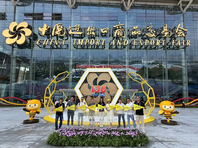 Chương Trình Chi Tiết