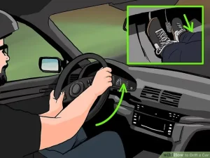 Dứt Khoát Đánh Lái Về Hướng Bánh Sau Đang Trượt Để Drift. (nguồn Ảnh: Wikihow)