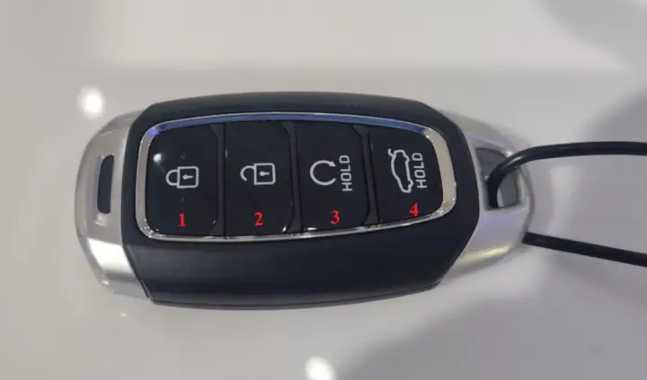 Hướng Dẫn Sử Dụng Chìa Khoá Thông Minh Của Xe Accent