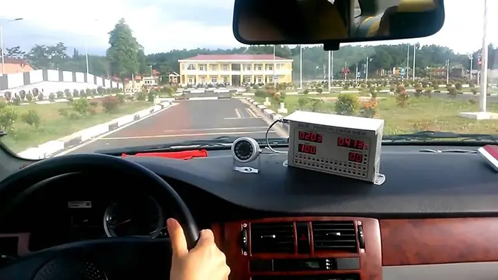 Học Thực Hành Kỹ Thuật Lái Xe Cơ Bản