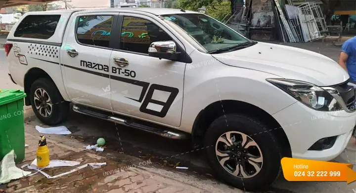 Mẫu Tem Decal Dán Xe Ô Tô Độc Đáo Và Ấn Tượng