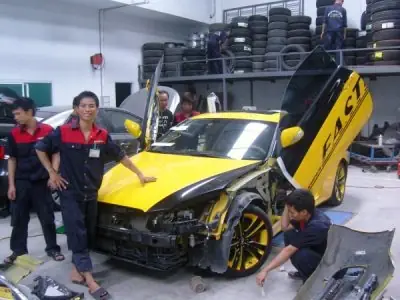 Kết Cấu Cửa Xe Ô Tô: Cấu Tạo, Chức Năng Và Công Nghệ Mới Nhất