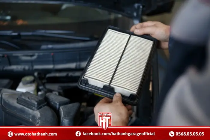 Thay Lọc Gió Động Cơ Mới