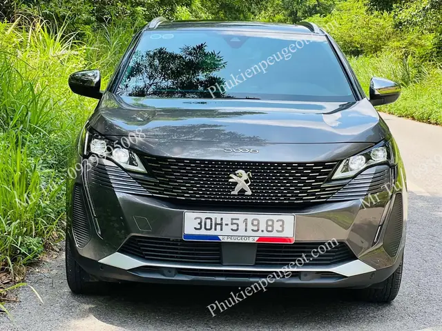 Khung Biển Số Xe Ô Tô Châu Âu